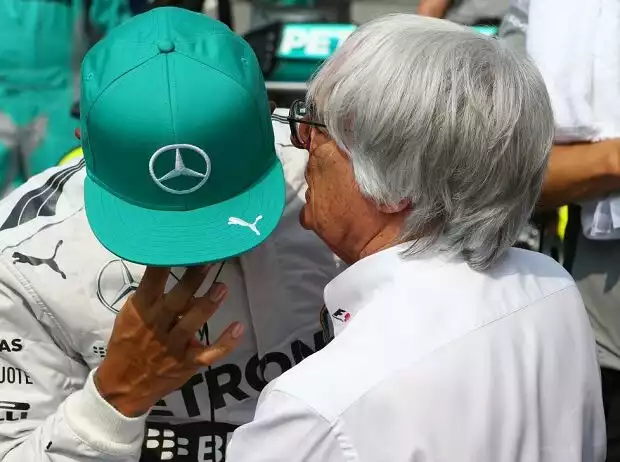 Lewis Hamilton, Bernie Ecclestone Titel-Bild zur News: Lewis Hamilton, Bernie Ecclestone