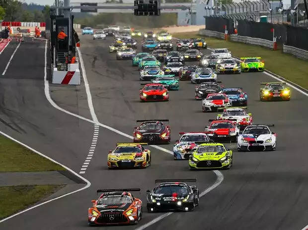 VLN-Start Titel-Bild zur News: VLN-Start