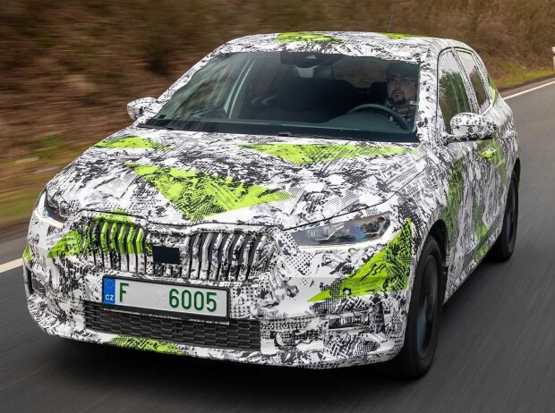 Skoda Fabia (2021) Covered Drive