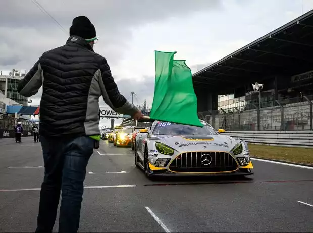 Kenneth Heyer, Sebastian Asch, Daniel Juncadella, Walter Hornung, Grüne Flagge Titel-Bild zur News: Kenneth Heyer, Sebastian Asch, Daniel Juncadella, Walter Hornung, Grüne Flagge