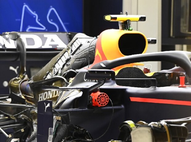 Titel-Bild zur News: Red Bull RB16B, Motorinstallation