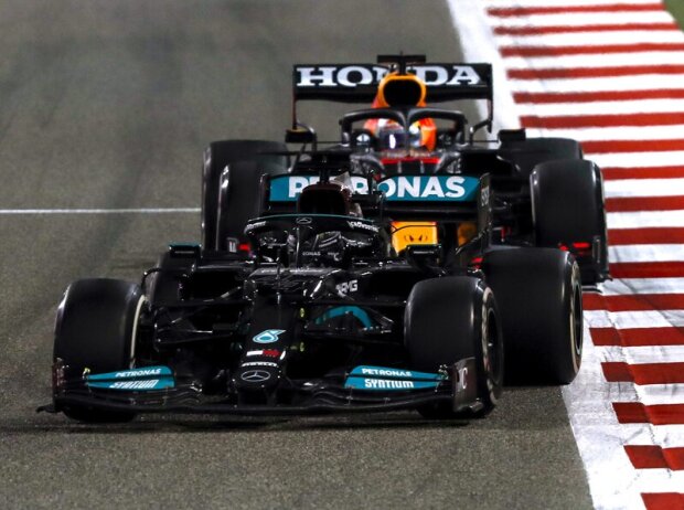 Lewis Hamilton, Max Verstappen Lewis Hamilton, Max Verstappen