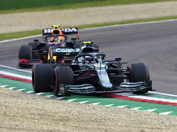 Titel-Bild zur News: Sebastian Vettel Aston Martin Imola