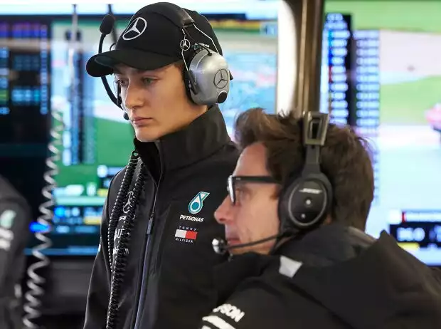 George Russell, Toto Wolff Titel-Bild zur News: George Russell, Toto Wolff
