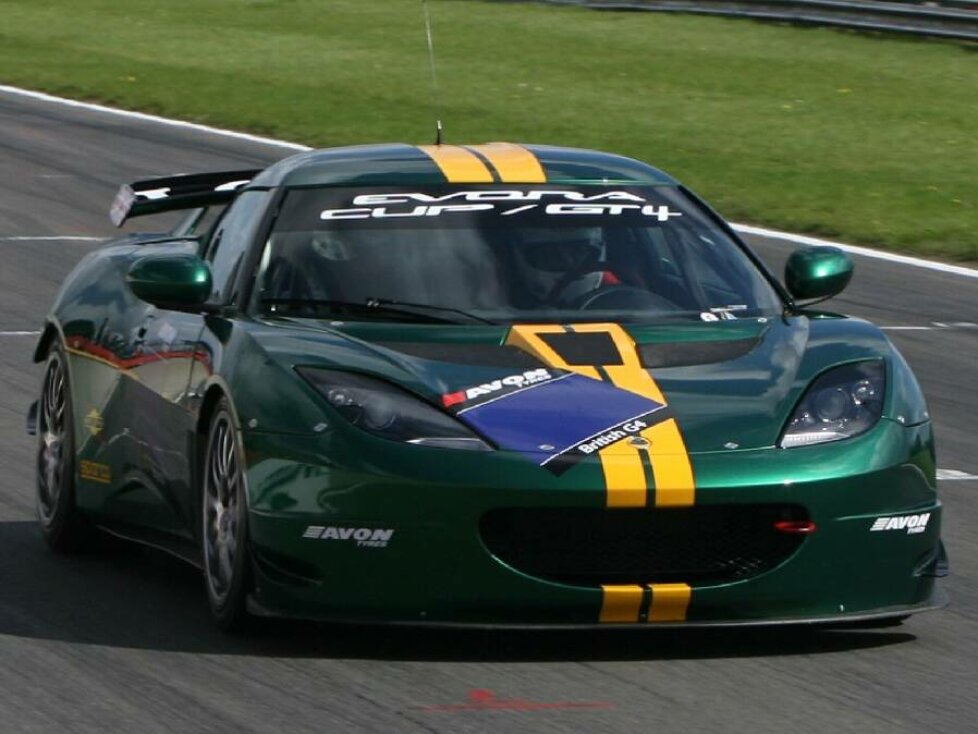 Lotus Evora GT4