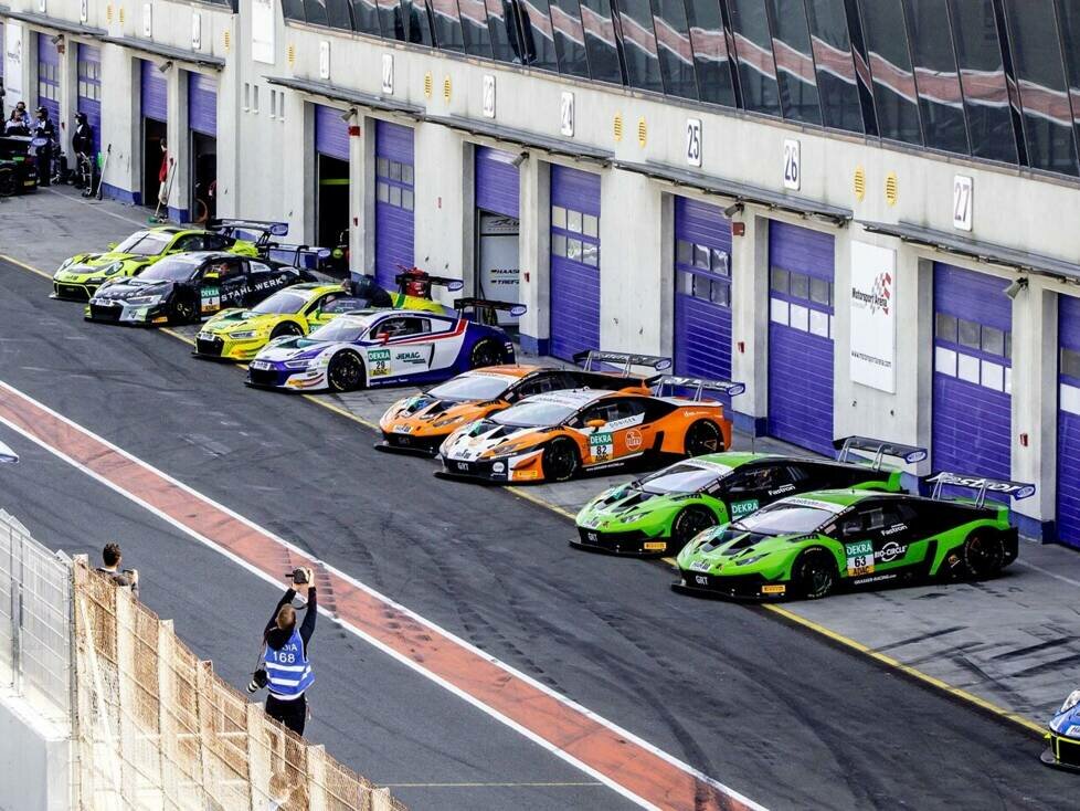 Testfahrten ADAC GT Masters Oschersleben, Gruppenfoto
