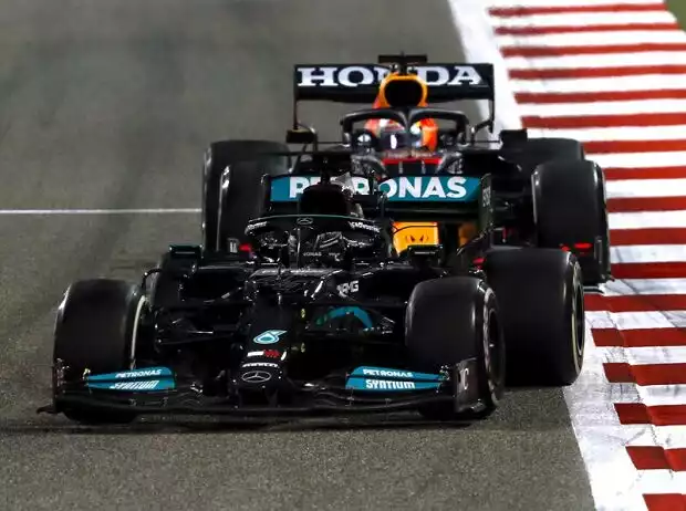 Lewis Hamilton, Max Verstappen Titel-Bild zur News: Lewis Hamilton, Max Verstappen