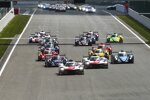 Mike Conway, Kamui Kobayashi und Kazuki Nakajima 