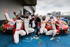Bild zum Inhalt: "Ein Doppelsieg für Sabine": Emotionaler Triumph für Frikadelli Racing