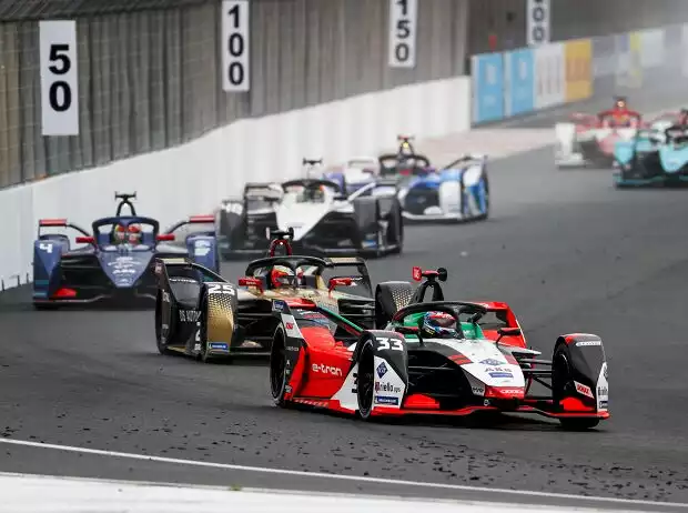 Titel-Bild zur News: Rene Rast, Jean-Eric Vergne, Robin Frijns
