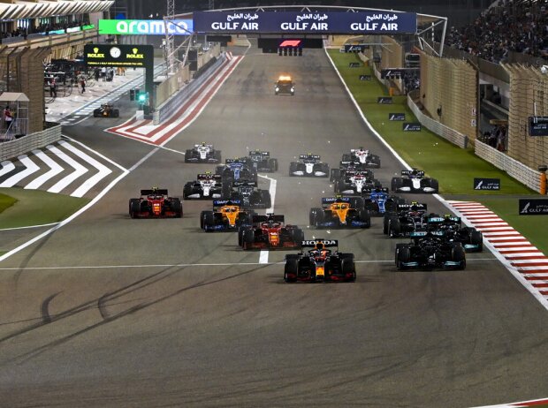 Titel-Bild zur News: Max Verstappen, Lewis Hamilton, Valtteri Bottas, Charles Leclerc