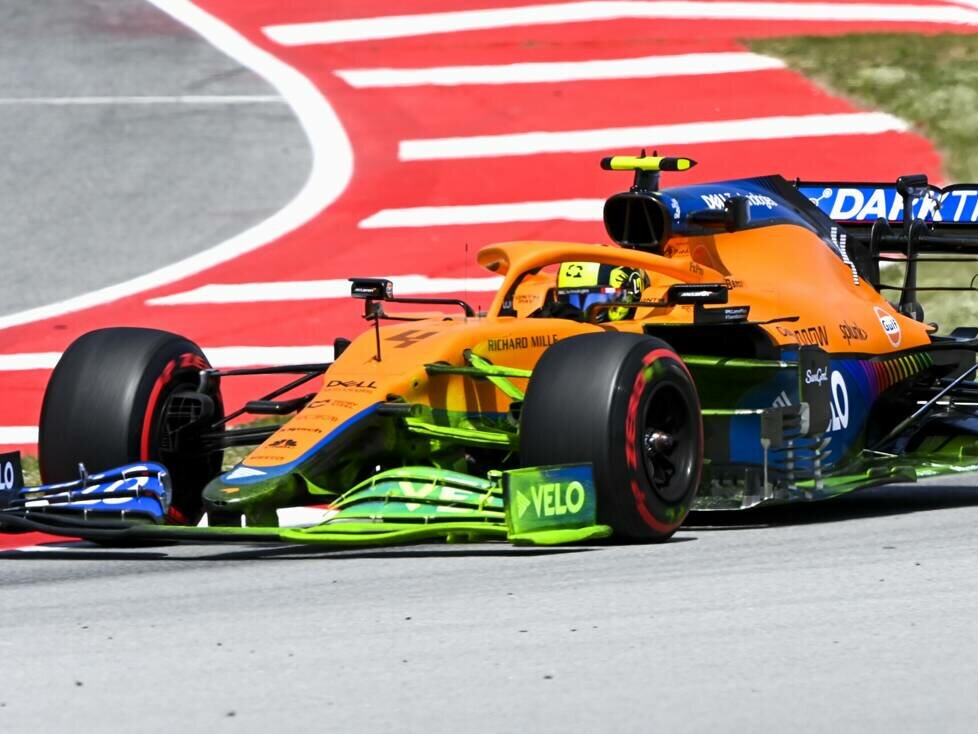 Lando Norris im McLaren MCL35M mit Flow-Vis-Farbe
