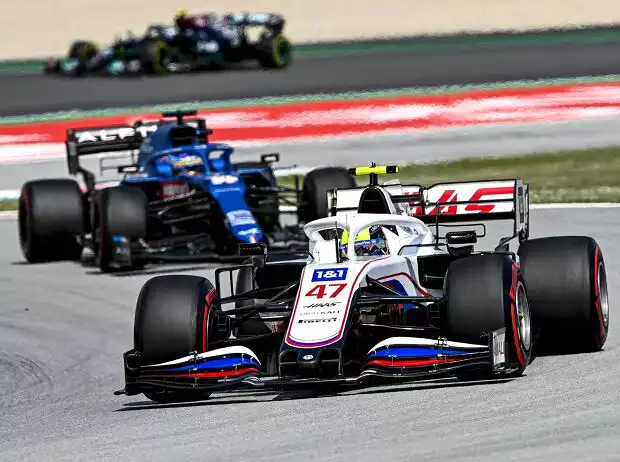 Mick Schumacher, Fernando Alonso Titel-Bild zur News: Mick Schumacher, Fernando Alonso