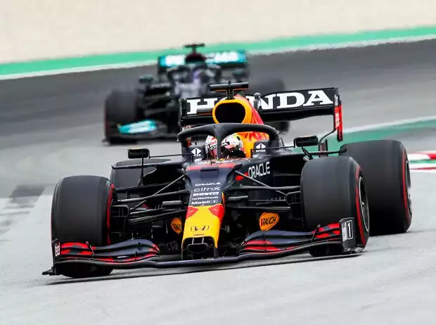 Titel-Bild zur News: Max Verstappen, Lewis Hamilton