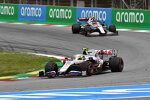 Mick Schumacher (Haas) und Antonio Giovinazzi (Alfa Romeo) 