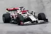 Bild zum Inhalt: Mit auffälligen "Radkappen": Robert Kubica testet Reifen für 2022