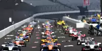 Symbolische Startaufstellung für das 104. Indy 500 im August 2020