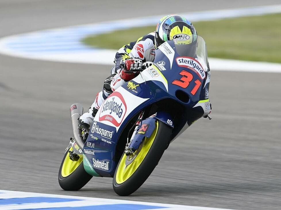Adrian Fernandez