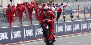 MotoGP in Le Mans: Miller gewinnt Flag-to-Flag-Krimi - Marquez stürzt doppelt