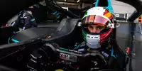 Alessio Deledda sitzt in einem Formel-2-Auto