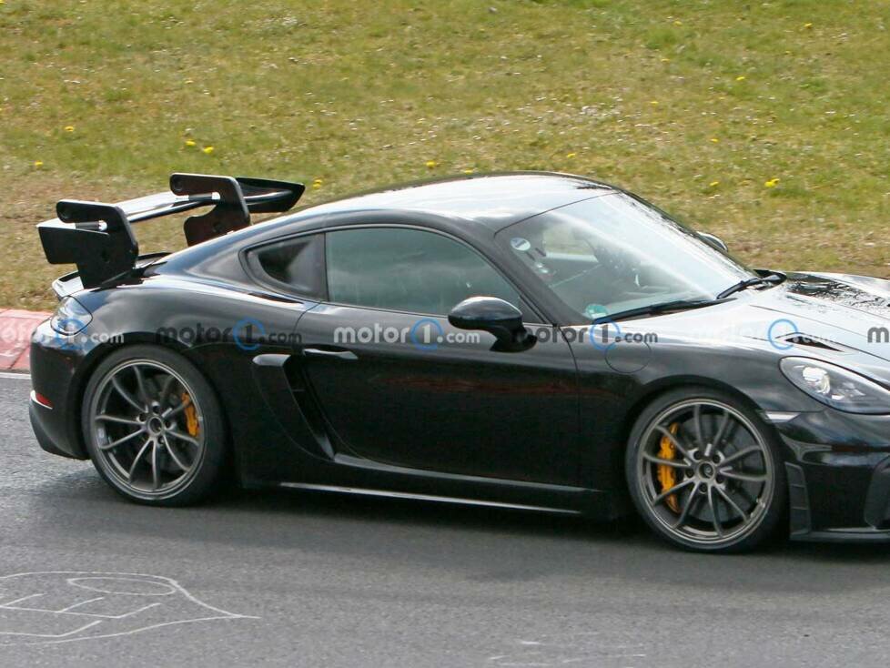 Porsche 718 Cayman GT4 RS neue Erlkönigbilder