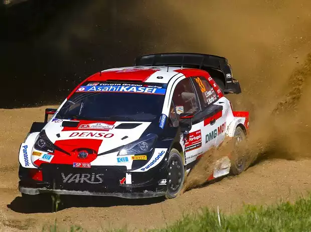 Elfyn Evans im Toyota Yaris WRC bei der Rallye Portugal 2021 Titel-Bild zur News: Elfyn Evans im Toyota Yaris WRC bei der Rallye Portugal 2021
