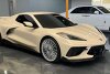 Diese rentnerbeige Corvette C8 ist ... interessant