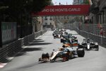 Lando Norris (McLaren), Pierre Gasly (AlphaTauri) und Lewis Hamilton (Mercedes) 