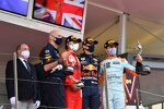 Adrian Newey, Carlos Sainz (Ferrari), Max Verstappen (Red Bull) und Lando Norris (McLaren) 