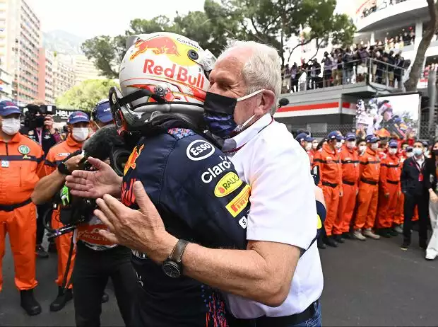 Max Verstappen, Helmut Marko Titel-Bild zur News: Max Verstappen, Helmut Marko