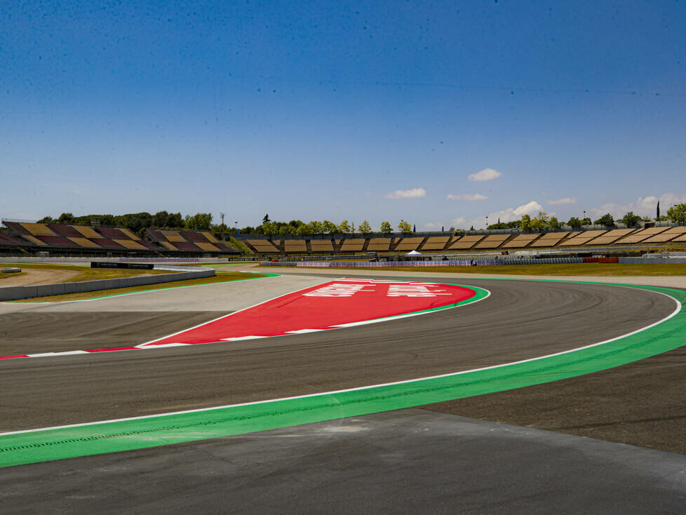 Alte und neue Kurve 10 am Circuit de Barcelona-Catalunya
