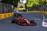 Charles Leclerc (Ferrari) und Valtteri Bottas (Mercedes) 