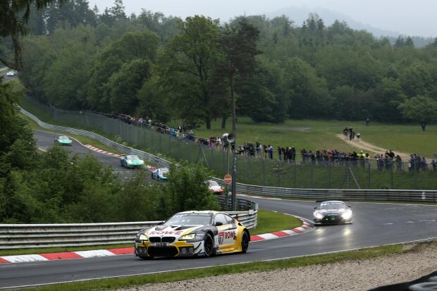 Connor de Phillippi Martin Tomczyk Sheldon van der Linde Marco Wittmann Rowe Rowe Racing VLN ~Connor de Phillippi, Martin Tomczyk, Sheldon van der Linde und Marco Wittmann ~ Connor de Phillippi Martin Tomczyk Sheldon van der Linde Marco Wittmann Rowe Rowe Racing VLN ~Connor de Phillippi, Martin Tomczyk, Sheldon van der Linde und Marco Wittmann ~