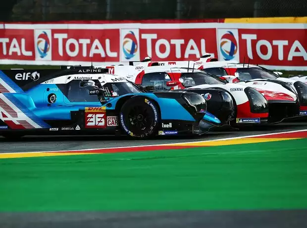 Alpine A480-Gibson, Toyota GR010 Hybrid, Gruppenfoto Titel-Bild zur News: Alpine A480-Gibson, Toyota GR010 Hybrid, Gruppenfoto