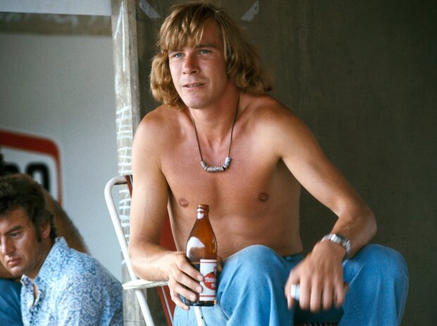 James Hunt mit Bier