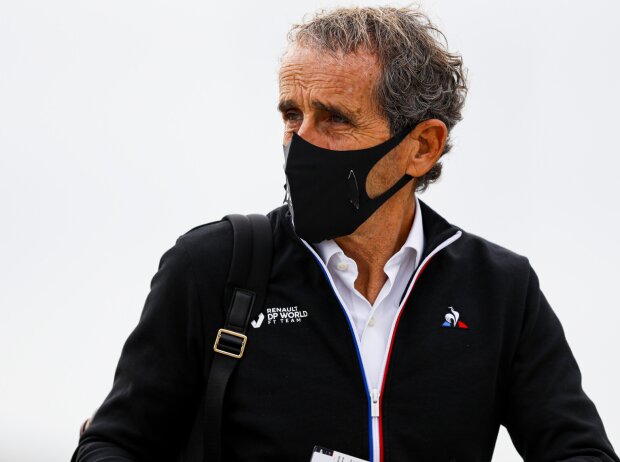 Alain Prost im Paddock des Portugal-Grand-Prix 2021 in Portimao Alain Prost im Paddock des Portugal-Grand-Prix 2021 in Portimao