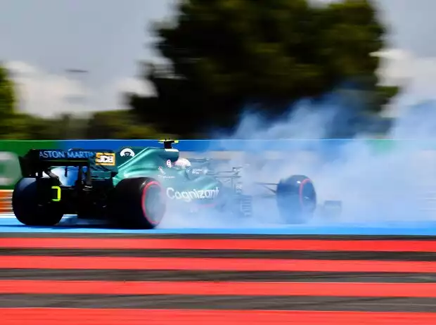 Titel-Bild zur News: Sebastian Vettel fliegt ab im Freien Training zum Frankreich-Grand-Prix 2021 in Le Castellet