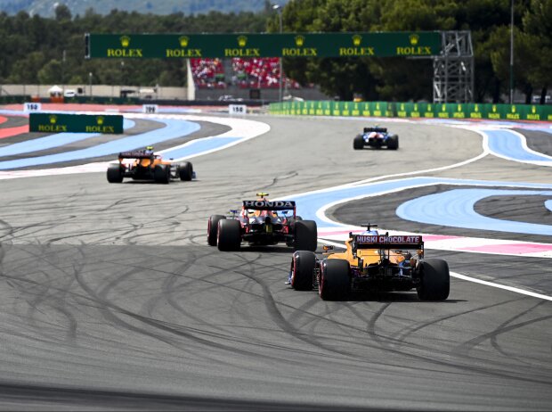 Titel-Bild zur News: Lando Norris, Sergio Perez, Daniel Ricciardo
