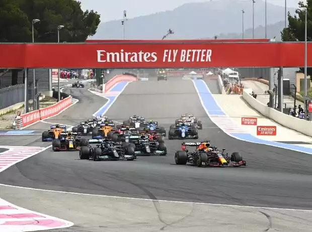 Lewis Hamilton, Max Verstappen Titel-Bild zur News: Lewis Hamilton, Max Verstappen