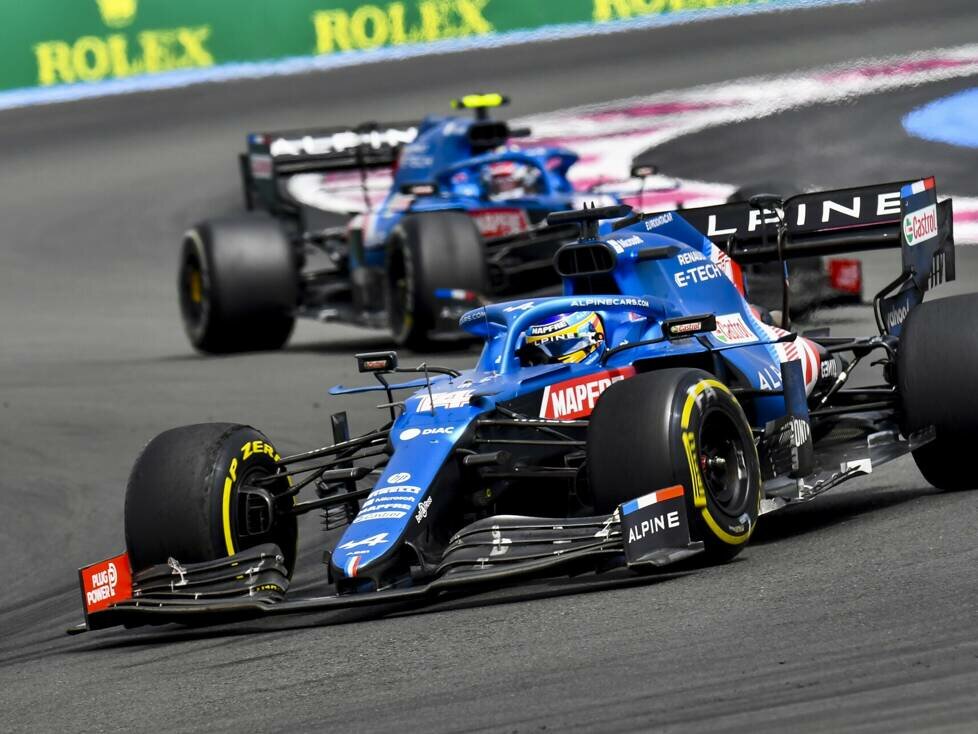 Fernando Alonso, Esteban Ocon