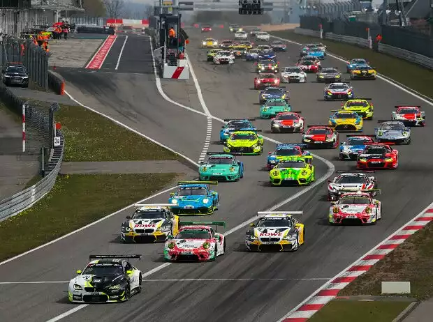 Start der NLS/VLN 2021 auf der Nürburgring-Nordschleife Titel-Bild zur News: Start der NLS/VLN 2021 auf der Nürburgring-Nordschleife