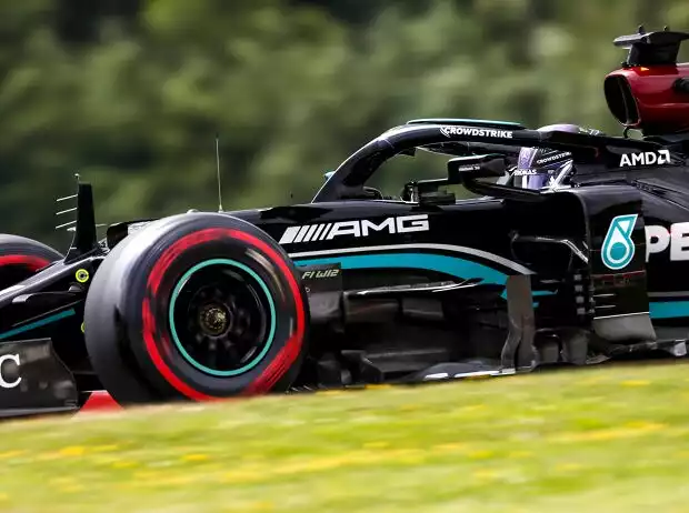 Mercedes-Fahrer Lewis Hamilton im Formel-1-Freitagstraining zum Steiermark-Grand-Prix 2021 in Spielberg Titel-Bild zur News: Mercedes-Fahrer Lewis Hamilton im Formel-1-Freitagstraining zum Steiermark-Grand-Prix 2021 in Spielberg