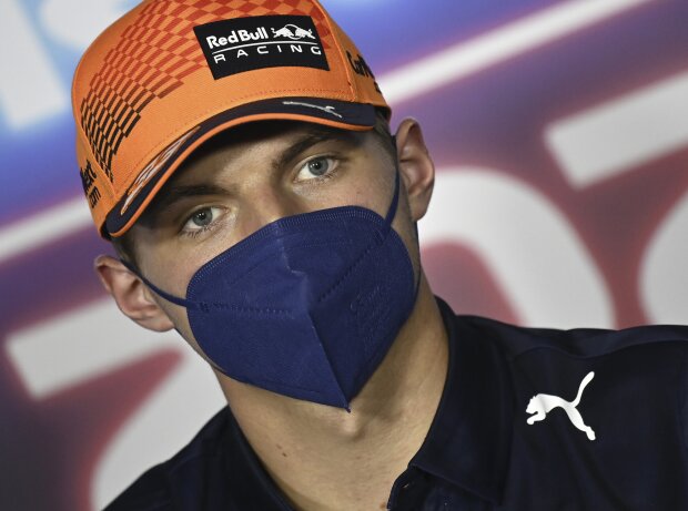 Titel-Bild zur News: Max Verstappen in der Donnerstags-Pressekonferenz vor dem Grand Prix der Steiermark am Red-Bull-Ring in Spielberg in Österreich 2021
