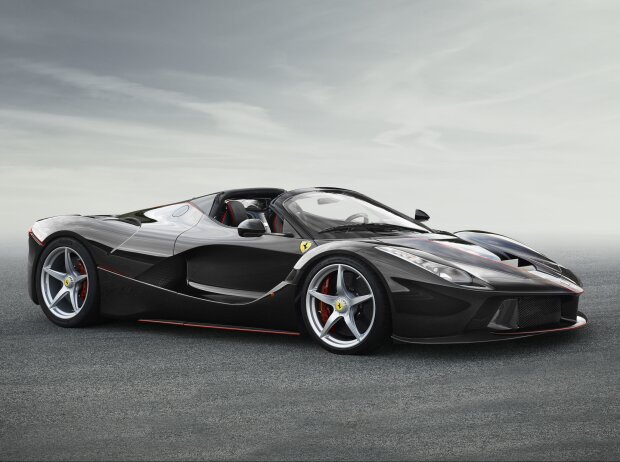 Titel-Bild zur News: Ferrari LaFerrari Aperta