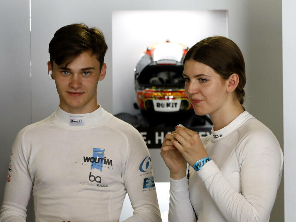 Esteban Muth, Esmee Hawkey