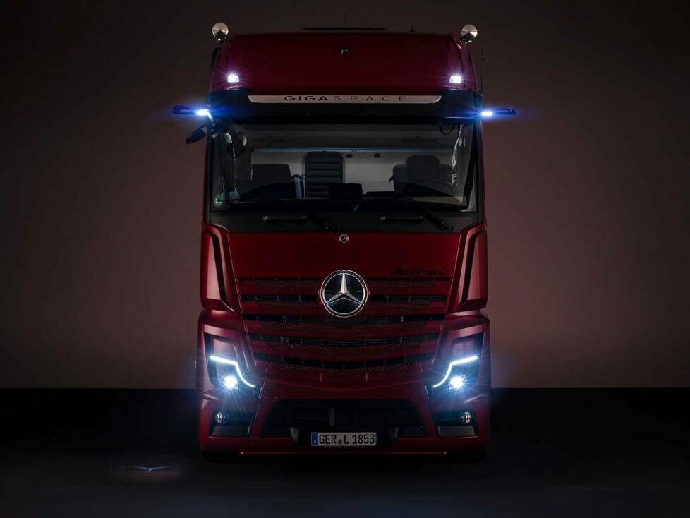 Mercedes Actros L (2021)