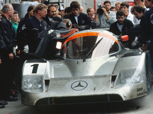 Jean-Louis Schlesser, Jochen Mass, Alain Ferté, Mercedes-Benz C11