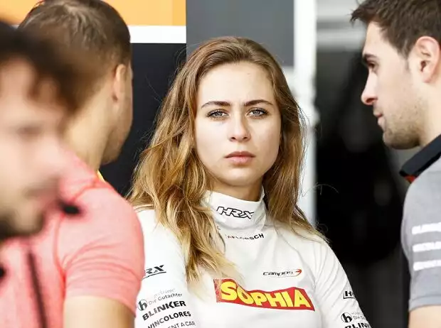 Titel-Bild zur News: Sophia Flörsch
