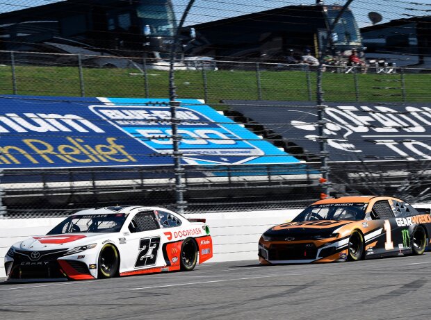 Bubba Wallace, Kurt Busch Bubba Wallace, Kurt Busch