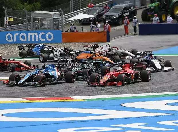 Titel-Bild zur News: Formel-1-Start zum Steiermark-Grand-Prix 2021 in Spielberg (Österreich)